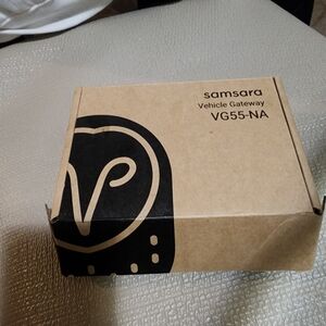 Brand New Samsung VG55-NA Vehicle Gateway - Tracking System For Trucks S UVs